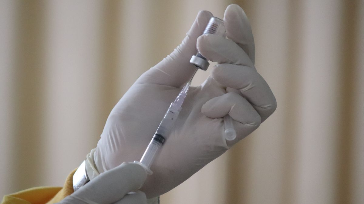 how-to-download-covid19-vaccine-certificate-online-at-official-cowingovin-whatsapp-and-aarogya-setu